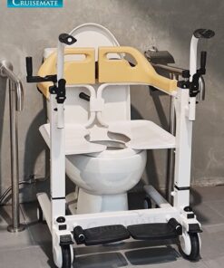 รถเข็นเคลื่อนย้ายผู้ป่วยรุ่น EM-103Duo เข้าชักโครก