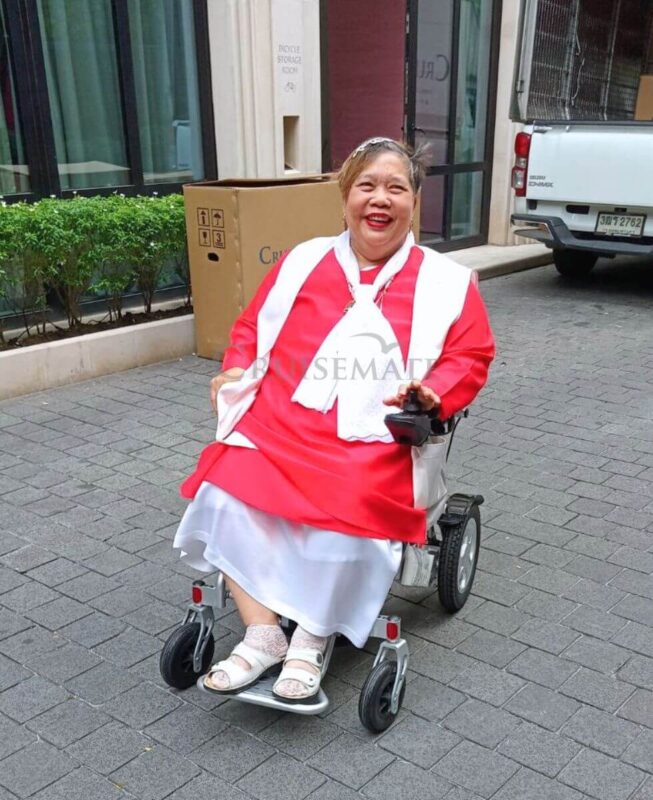 รีวิวลูกค้าใช้รถเข็นไฟฟ้าเบาะกว้าง-1